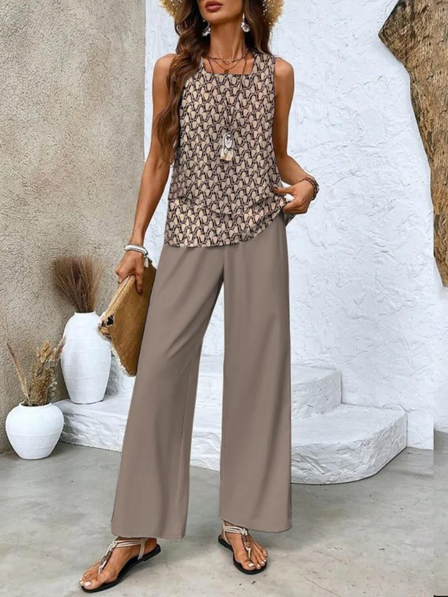 Close-up detail of the fabric and unique print on the wide-leg trousers of the Anya women's two-piece set.