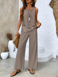 Close-up detail of the fabric and unique print on the wide-leg trousers of the Anya women's two-piece set.