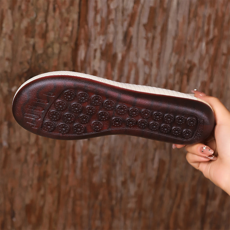 Linnea ballet flats worn with casual trousers, demonstrating a relaxed yet polished everyday look.