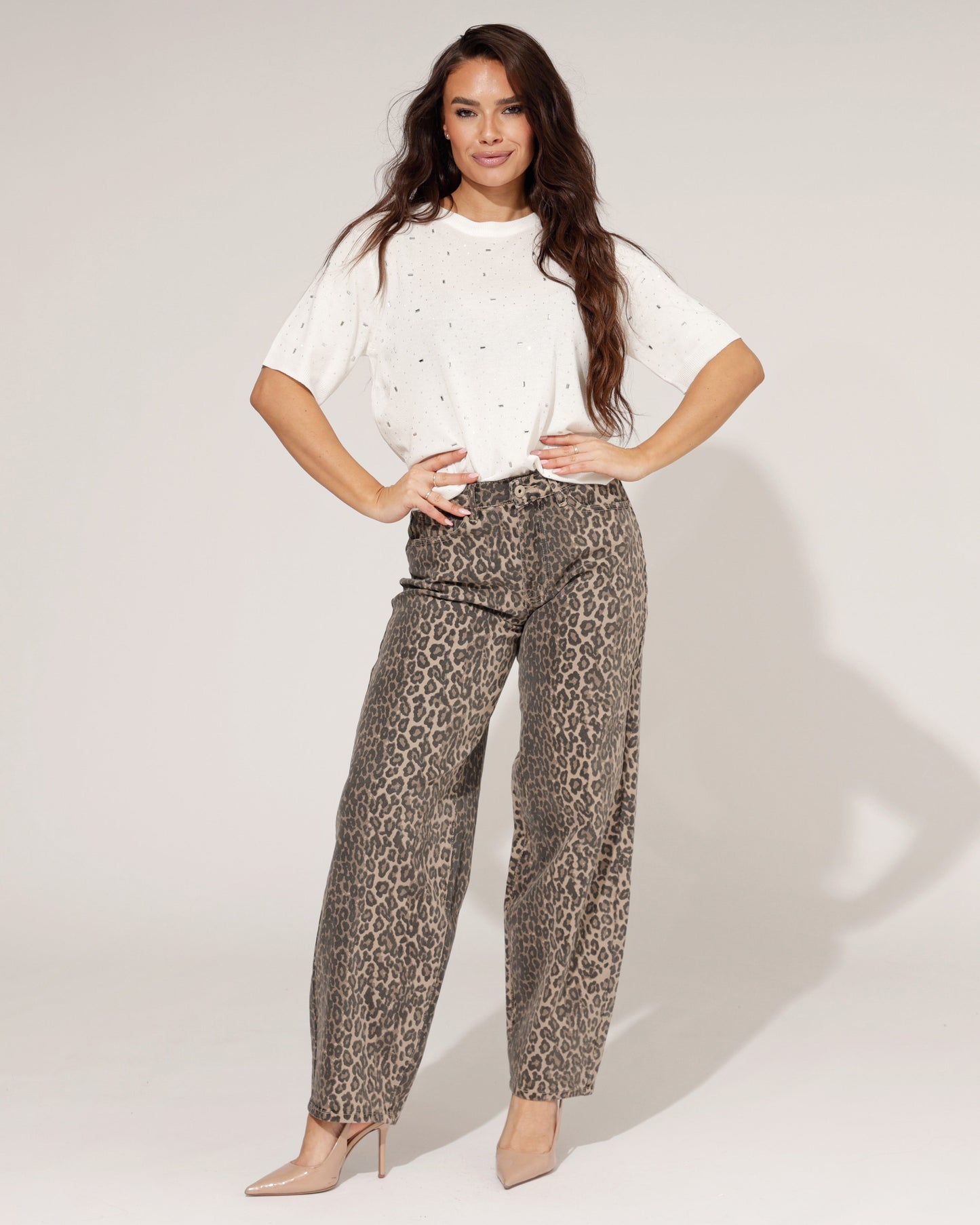 Front view of Odette barrel jeans in panter print, showcasing the unique brown animal pattern and full-length cut.