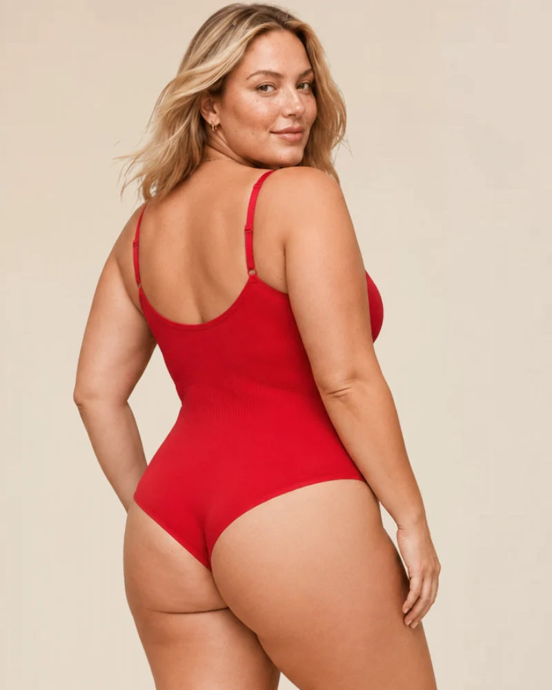 Detail shot of the adjustable shoulder straps on the Zephyra sculpting body shaper, ensuring a perfect fit.